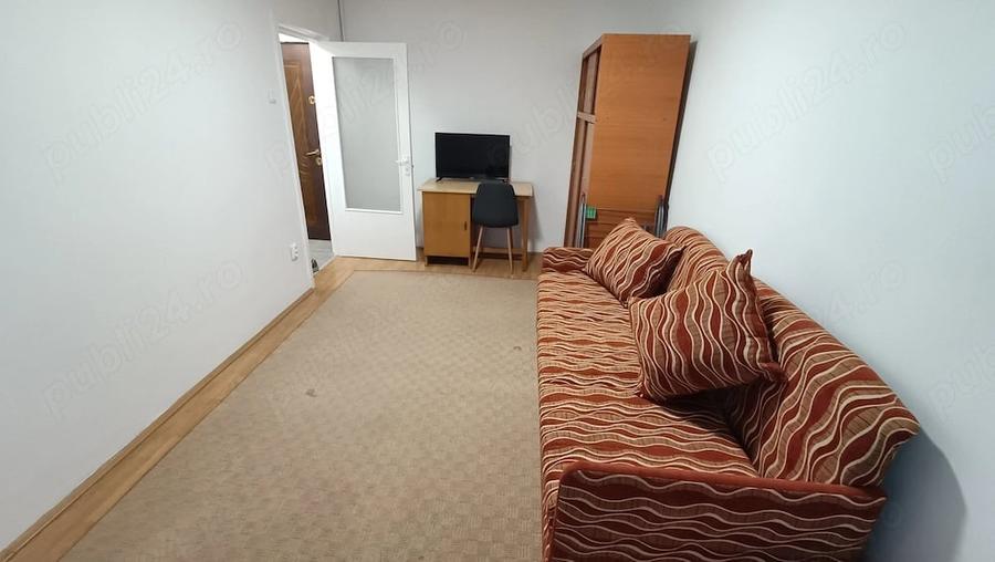 Garsonieră decomandată în Miorița