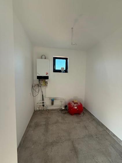 Casă individuală cu 5 camere cu Teren 520 Mp în Tărtășești