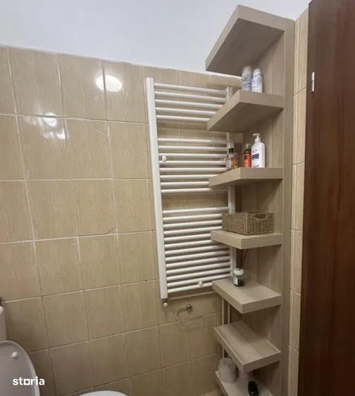 Garsonieră semidecomandată în Titan