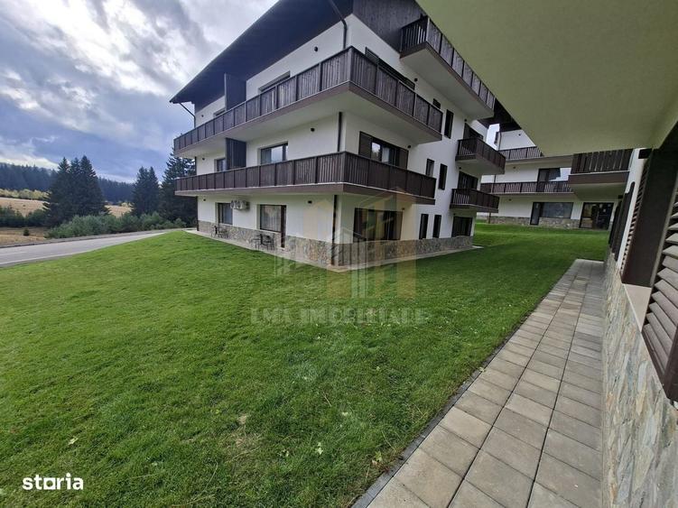 Apartament cu 2 camere decomandat în Poiana Brașov