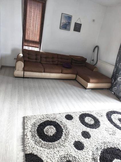 Apartament cu 2 camere semidecomandat în Fundeni