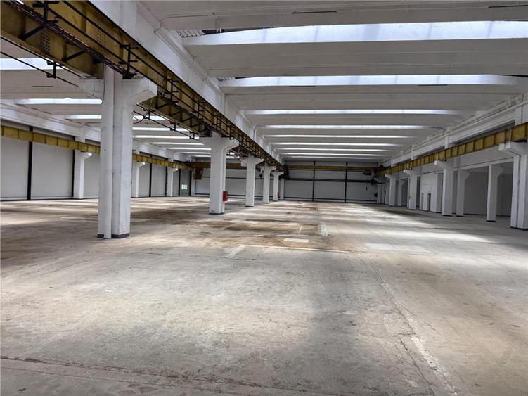 Spațiu industrial, de 1,800 mp, în Aeroport