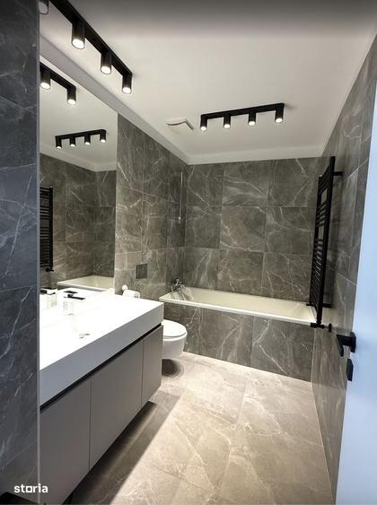 Apartament cu 3 camere decomandat în Cotroceni
