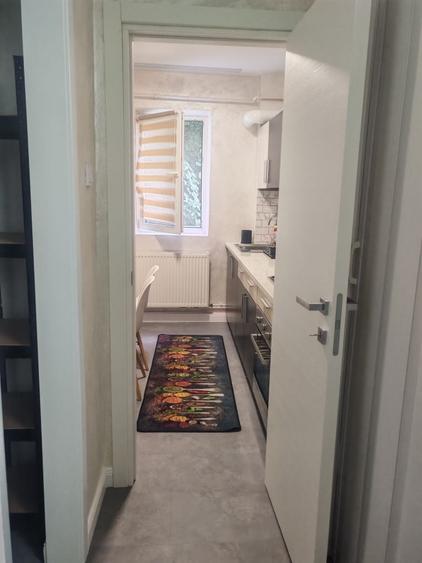 Apartament cu 2 camere semidecomandat în Micro 9