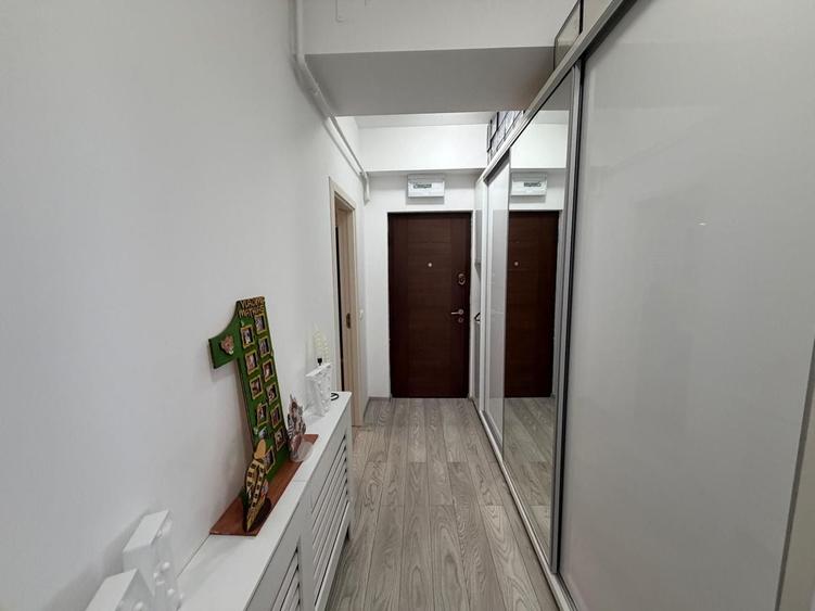 Apartament cu 3 camere decomandat, mobilat în Nord