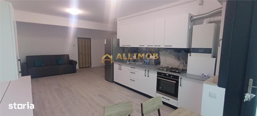 Apartament cu 3 camere, mobilat în 9 Mai