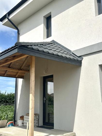 Casă cu 3 camere în Exterior Vest