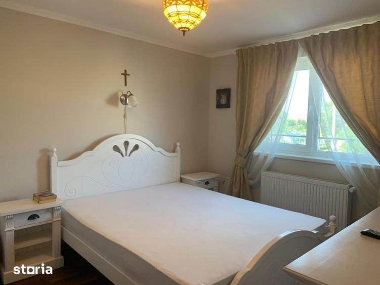 Casă cu 4 camere cu Teren 250 Mp în Sânmihaiu Român