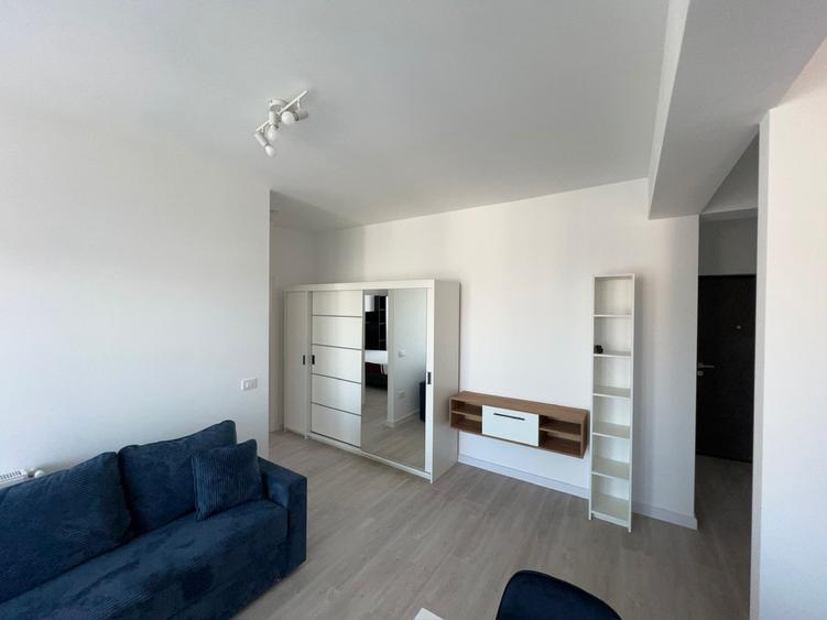 Apartament cu 2 camere semidecomandat, mobilat în Cug