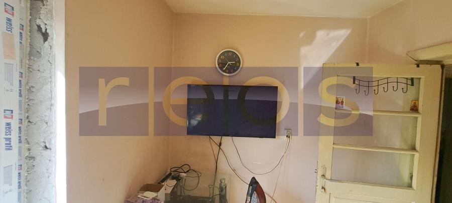 Casă individuală cu 5 camere cu Canalizare în Central