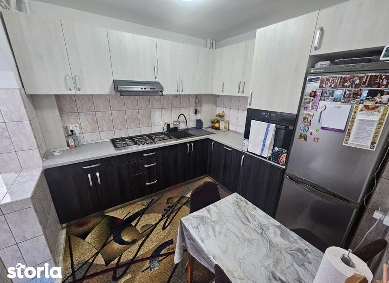 Apartament cu 3 camere în Nicolina