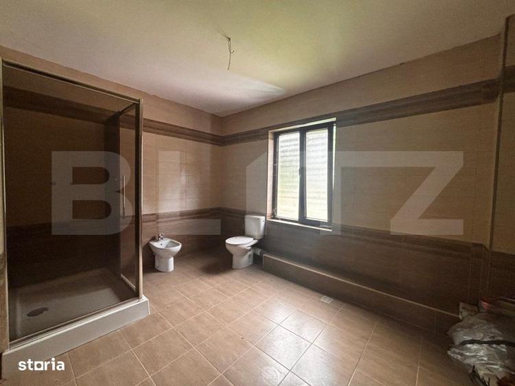 Casă cu 4 camere în Poiana Stampei