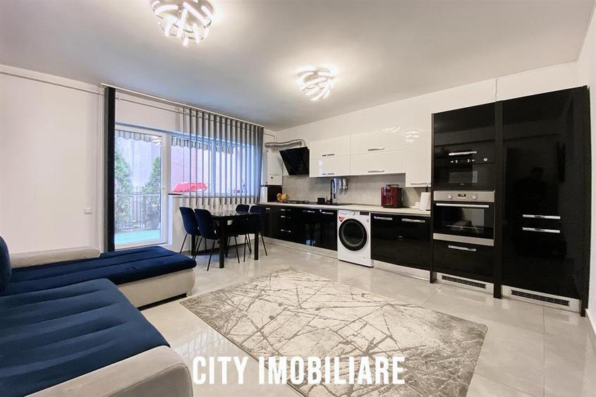 Apartament cu 2 camere semidecomandat, mobilat în Florești