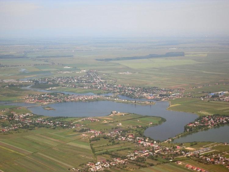 Teren Construcții intravilan de 670 mp, în Crevedia