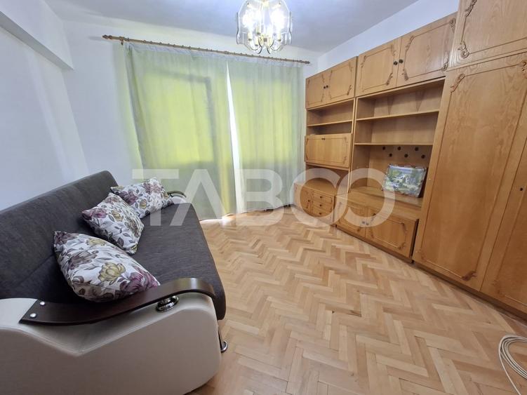 Apartament cu 2 camere decomandat, mobilat în Ștrand