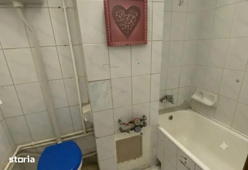 Garsonieră în Titan