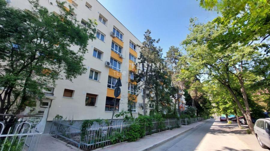 Apartament de vanzare - 5