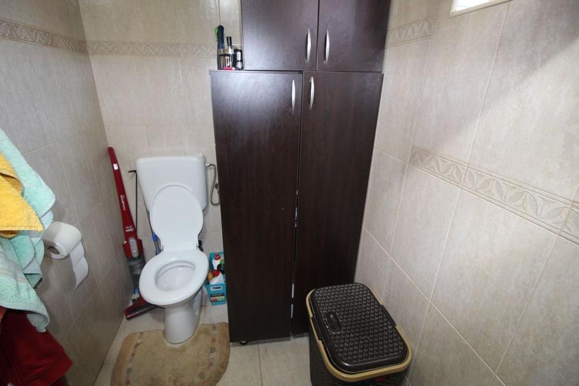Casă individuală cu 3 camere cu Canalizare în Mehala