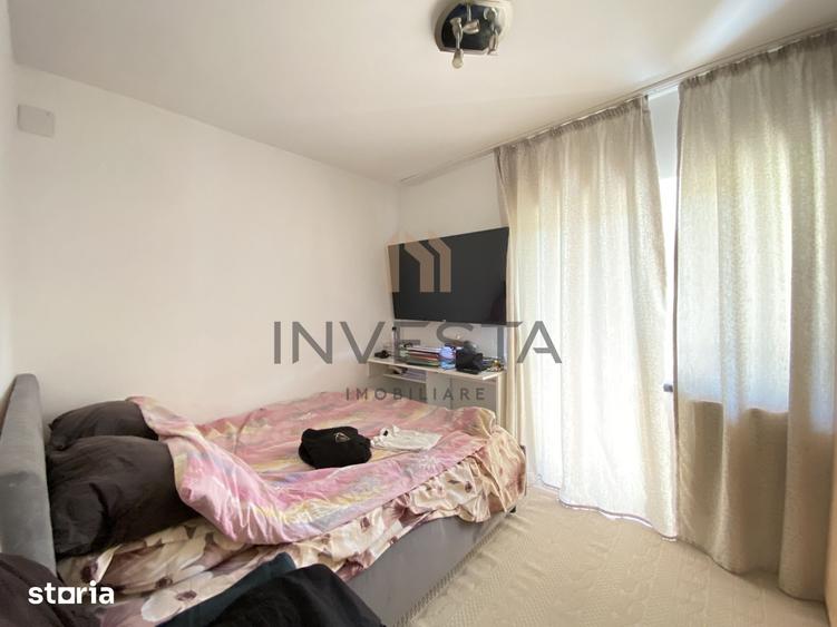 Apartament cu 3 camere decomandat în Gruia