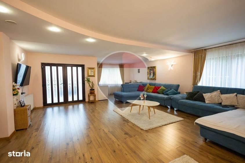 Casă cu 4 camere cu Teren 1007 Mp în Vad