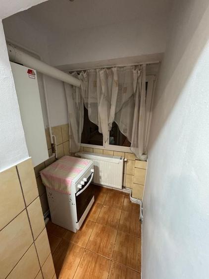 Garsonieră decomandată în Exterior Vest