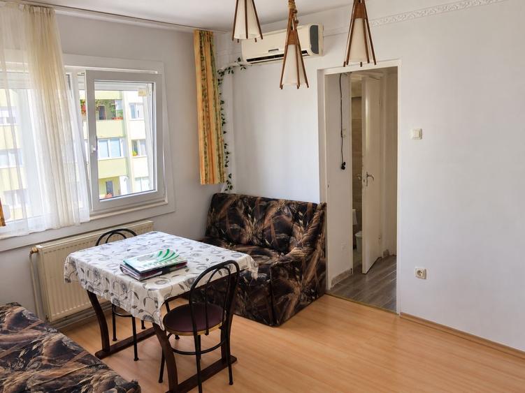 Apartament cu 3 camere semidecomandat în Mănăștur