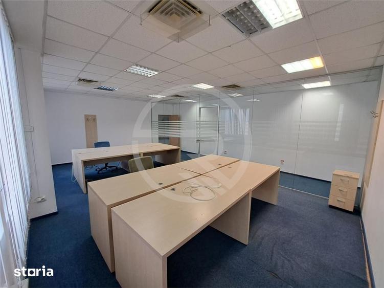 Spațiu comercial, de 600 mp, în Gruia