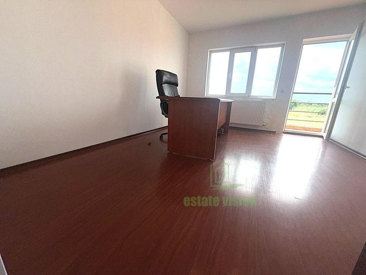 Vila D+P+1, 5 camere, 150 mp utili + demisol, teren 300 mp, aproape de Palatul M - 8