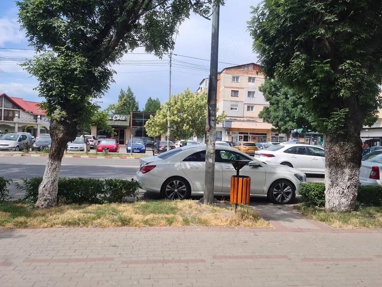 Spațiu comercial, de 220 mp, în Central