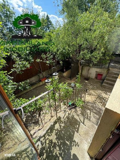 Apartament cu 4 camere decomandat în Bucium