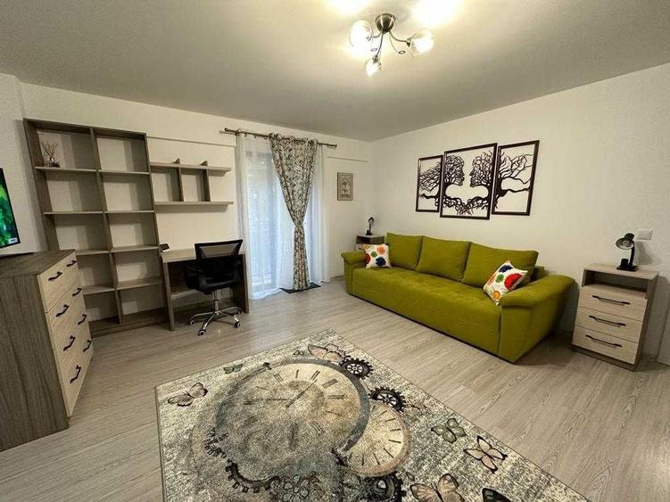 Garsonieră decomandată în Nicolina
