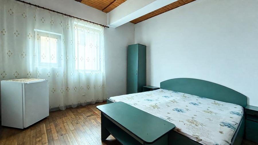 Casă individuală cu 22 camere cu Canalizare în Eforie Nord