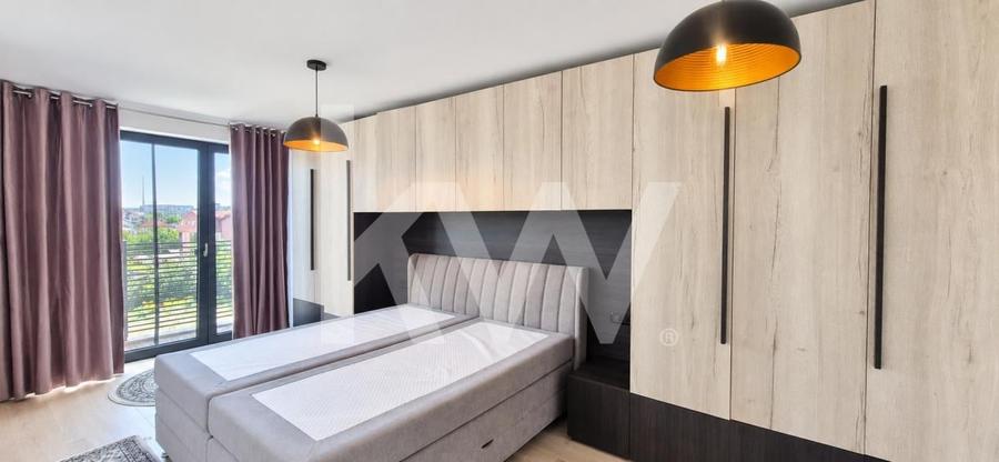 Apartament cu 2 camere decomandat, mobilat în Tractorul