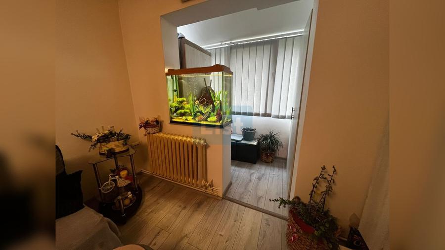 Apartament cu 2 camere semidecomandat în Decebal