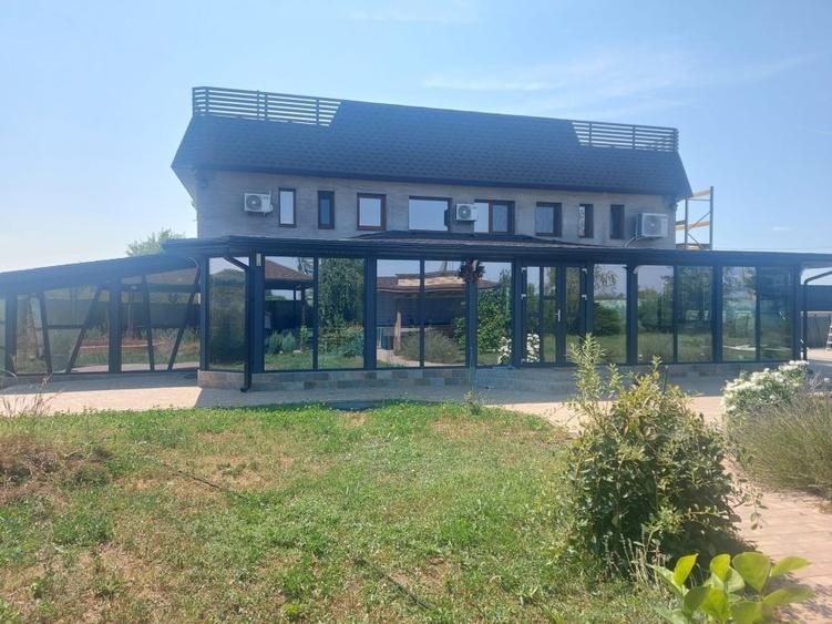 Spațiu industrial, de 2,000 mp, în Ciolpani