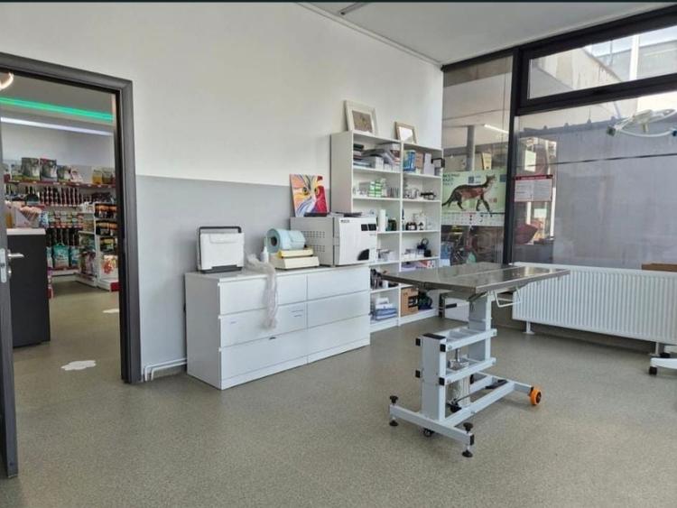Spațiu comercial, de 130 mp, în Drumul Taberei
