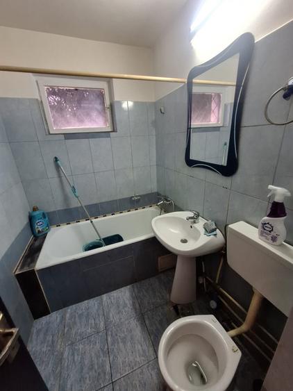 Apartament cu 3 camere decomandat în Inel II