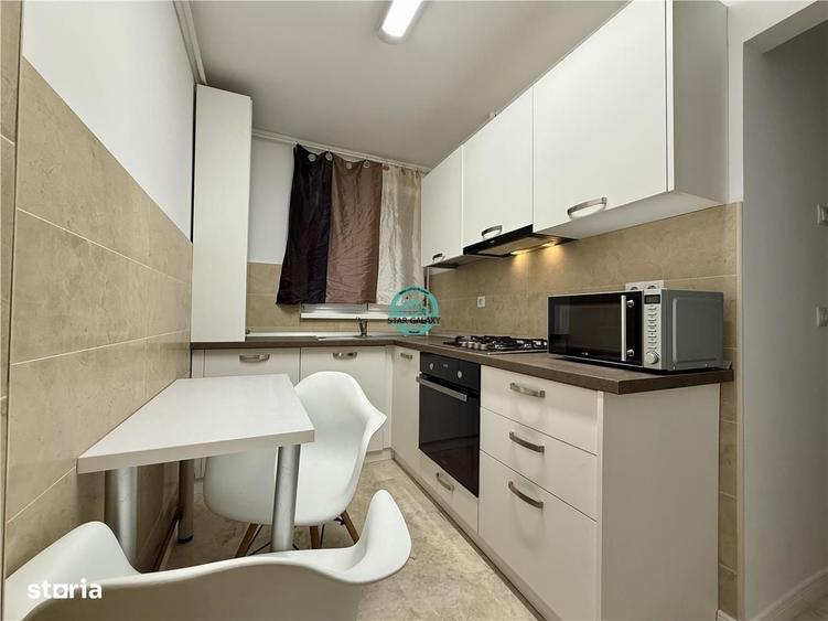Apartament cu 2 camere decomandat în Cornișa