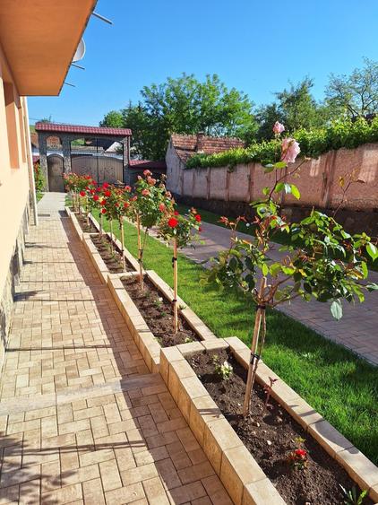 Casă cu 4 camere în Apața