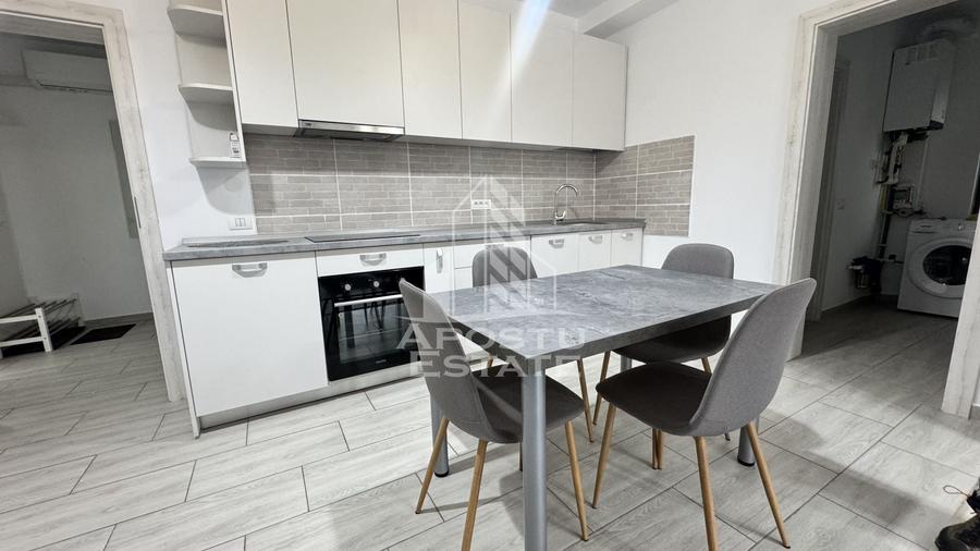Apartament 3 camere , semidecomandat, zona Lipovei - 1