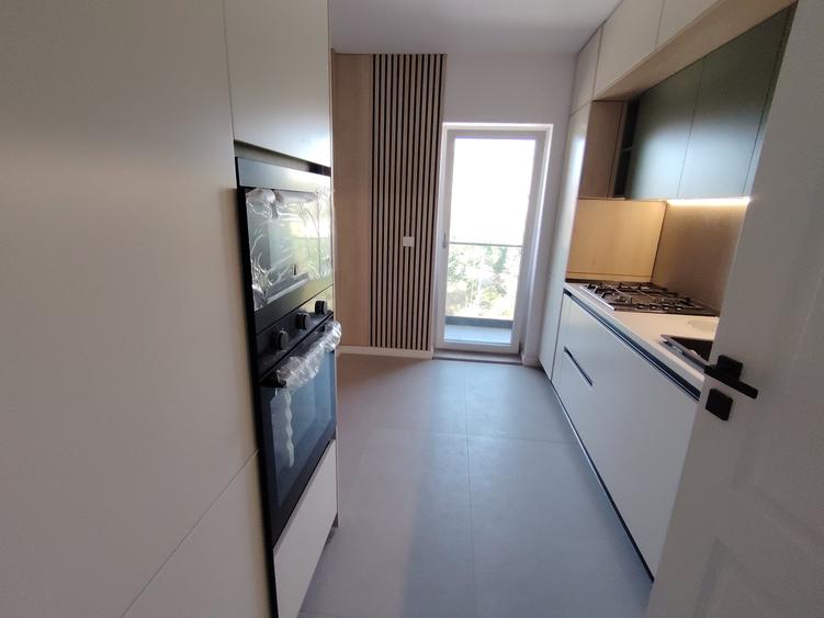 Apartament cu 3 camere decomandat în Cug