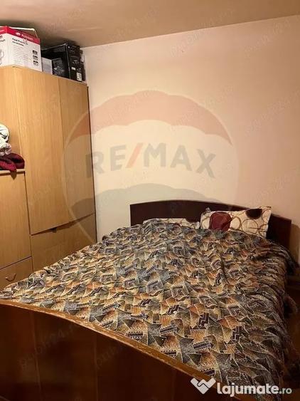 Apartament cu 3 camere de vanzare in zona Sarari - 3