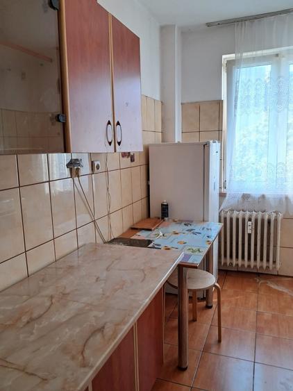 Apartament cu 2 camere decomandat în Gorjului