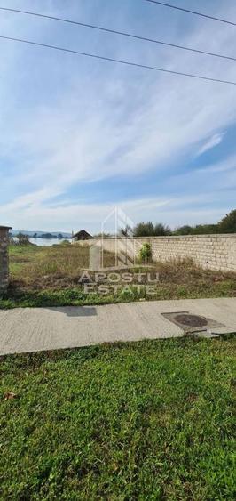 Teren Construcții intravilan de 2400 mp, în Central