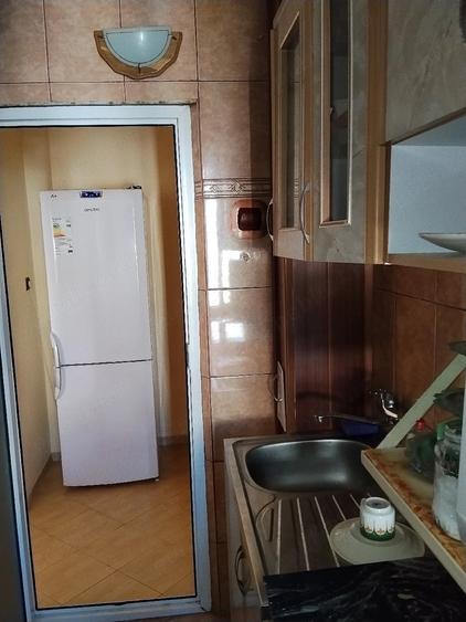 Apartament cu 2 camere semidecomandat în Viziru 1