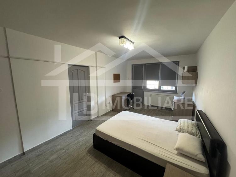 Apartament cu 3 camere decomandat, mobilat în 22 Decembrie 1989