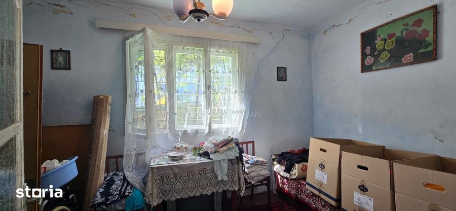 Casă cu 3 camere cu Teren 418 Mp în Central