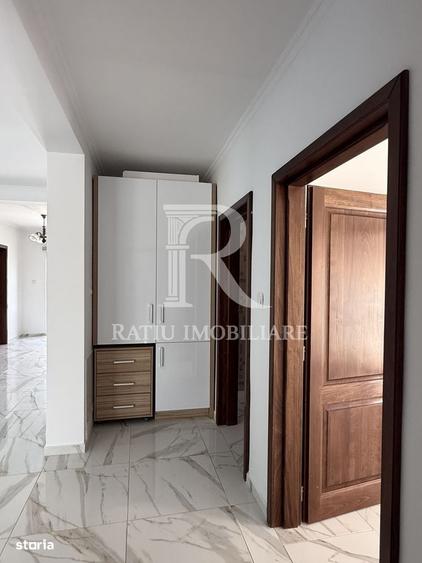 Casă cu 4 camere cu Teren 500 Mp în Sântandrei