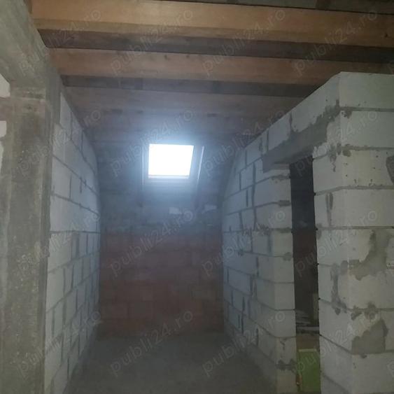 Casă cu Teren 680 Mp în Cătămărești