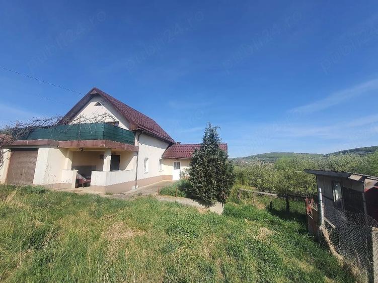 Casă cu Teren 3271 Mp în Central